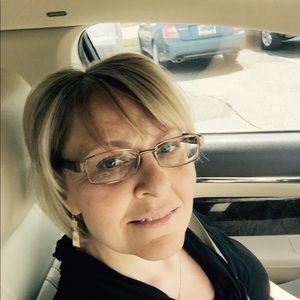 Meet your Posher, Jodi